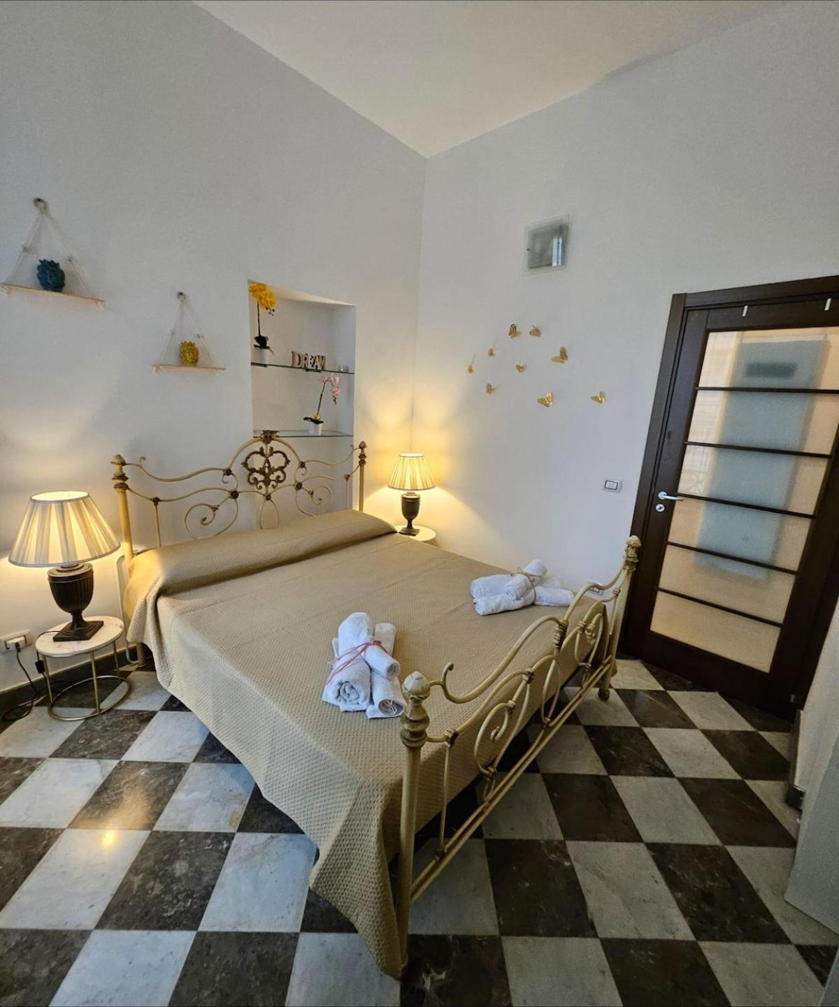 Villa La Rosa Bianca Della Vucciria Palermo Esterno foto